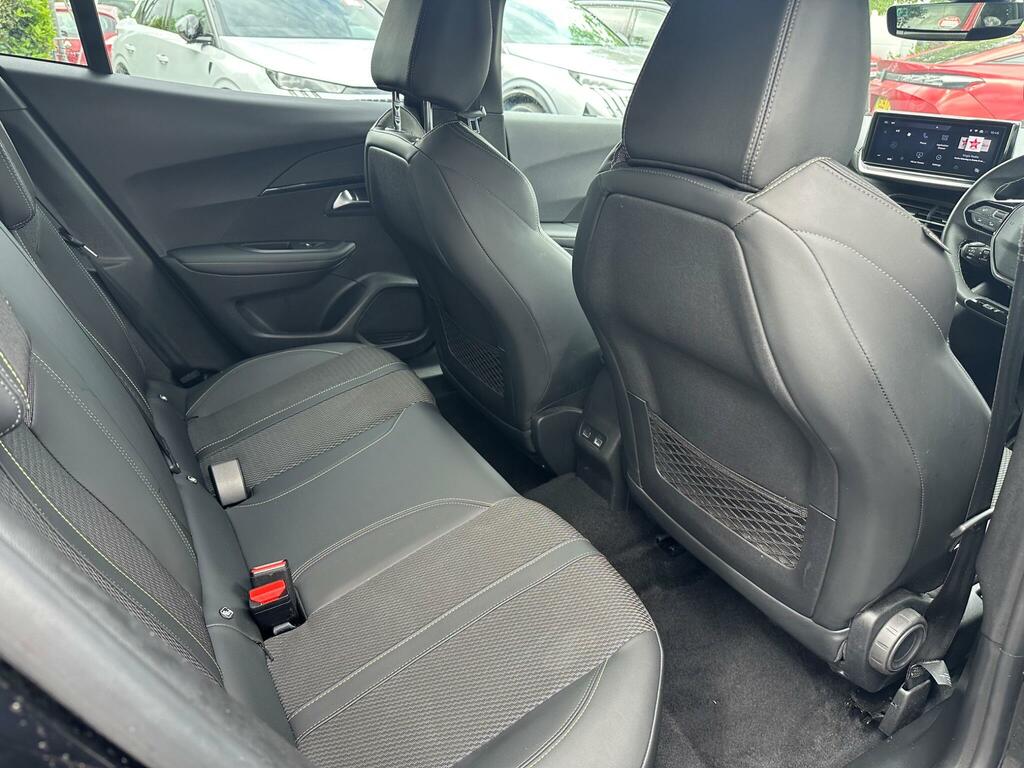 Peugeot 2008 1.2 Gt E-dsc6 Euro 6 Ss Black #4