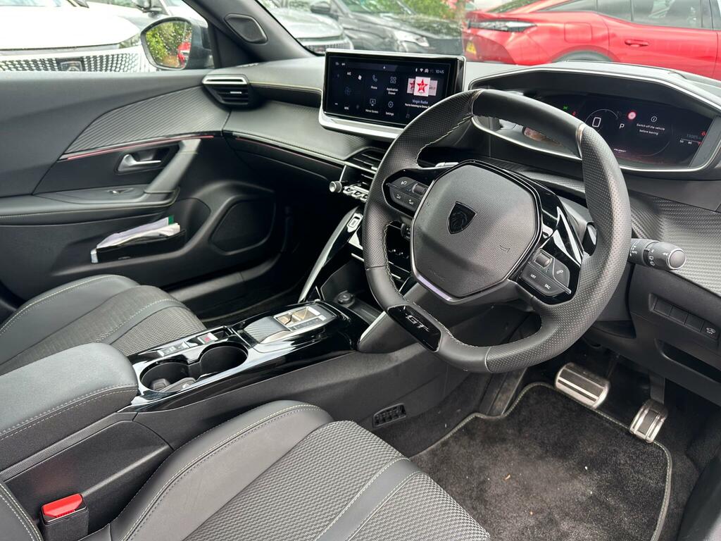 Peugeot 2008 1.2 Gt E-dsc6 Euro 6 Ss Black #2