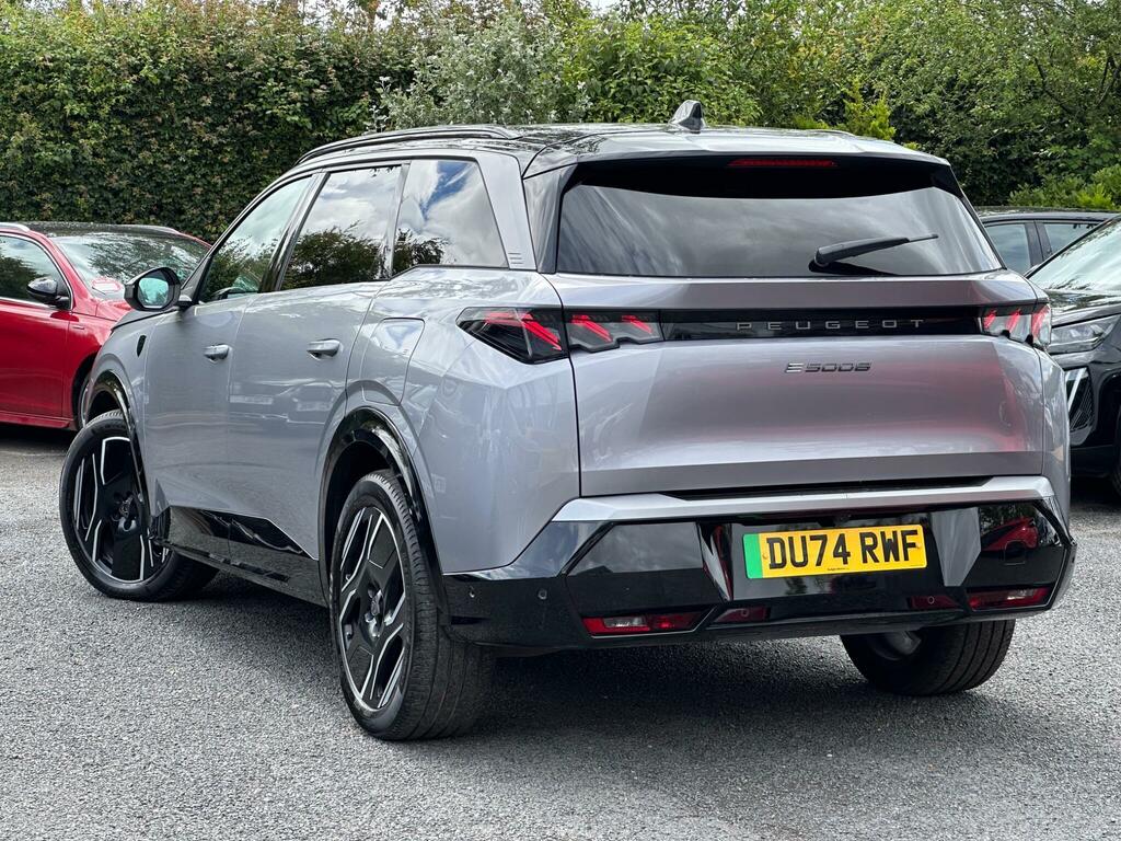 Peugeot 5008 73Kwh Gt DU74RWF Grey #3
