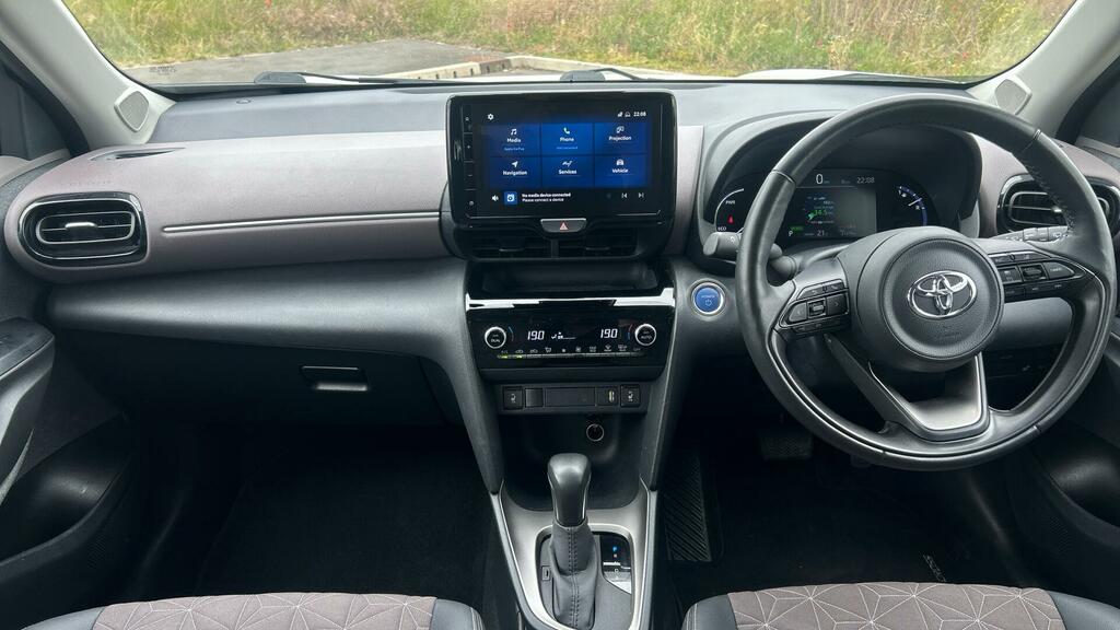 Toyota Yaris Cross 1.5 Vvt-h Excel E-cvt Euro 6 Ss White #4