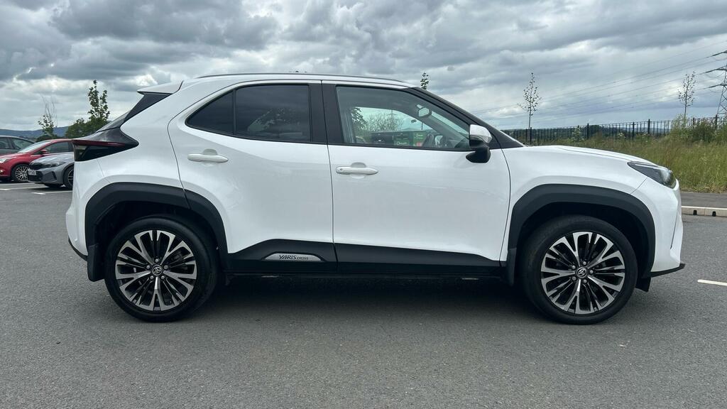 Toyota Yaris Cross 1.5 Vvt-h Excel E-cvt Euro 6 Ss White #5
