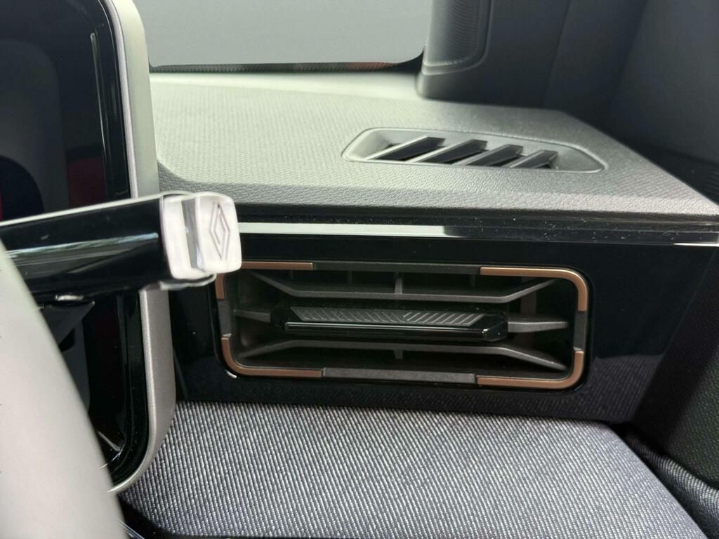 Renault 4 E-Tech Comfort Range 52Kwh Techno #23