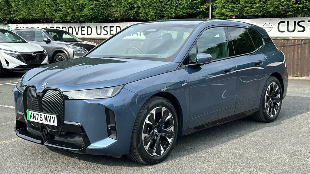 BMW iX 45 100.6Kwh M Sport Xdrive 11Kw Charger KN75MVV Blue #3