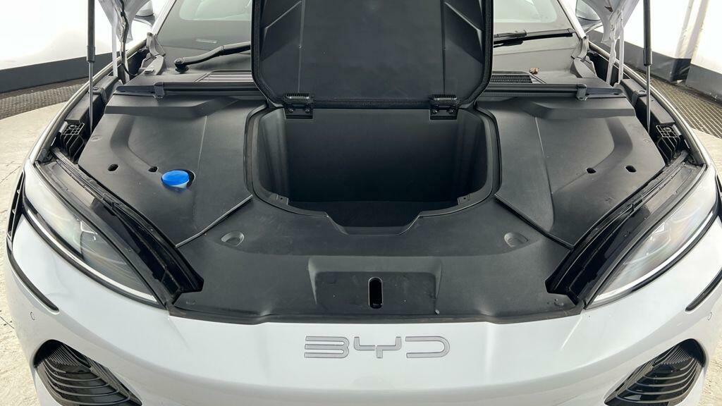 Byd Seal 1.5 Dm-i Comfort Black #11