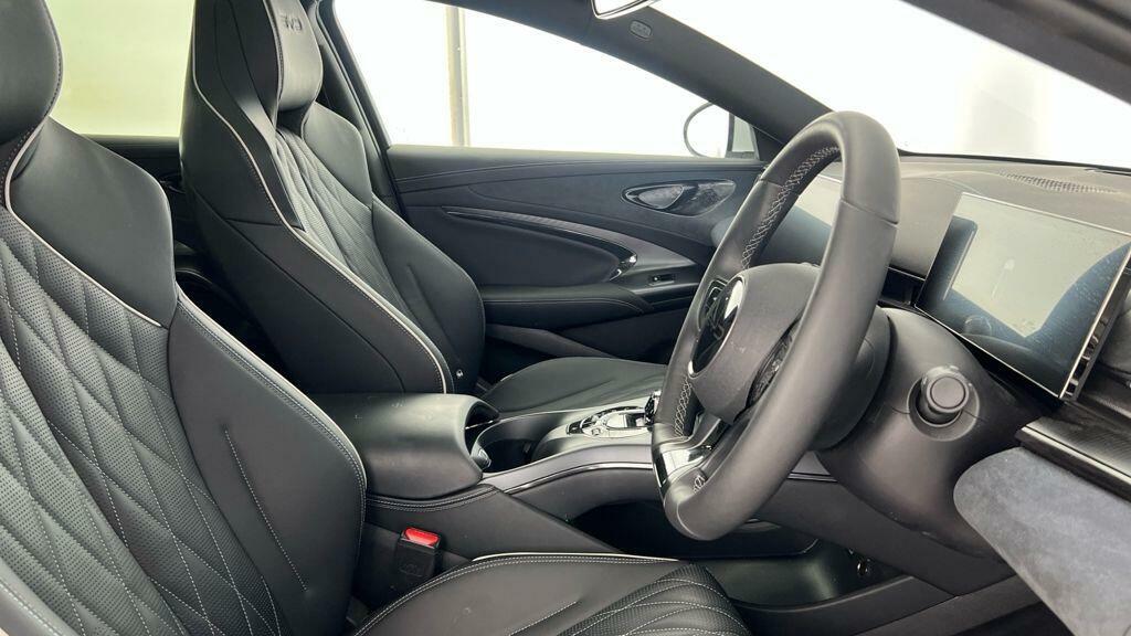 Byd Seal 1.5 Dm-i Comfort Black #8