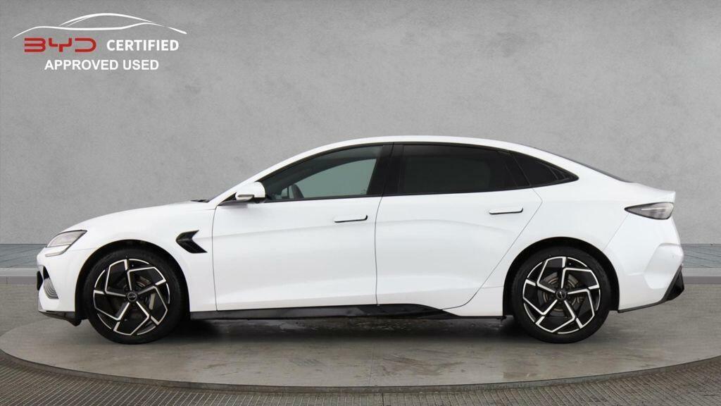Byd Seal 82.5Kwh Excellence Awd White #4