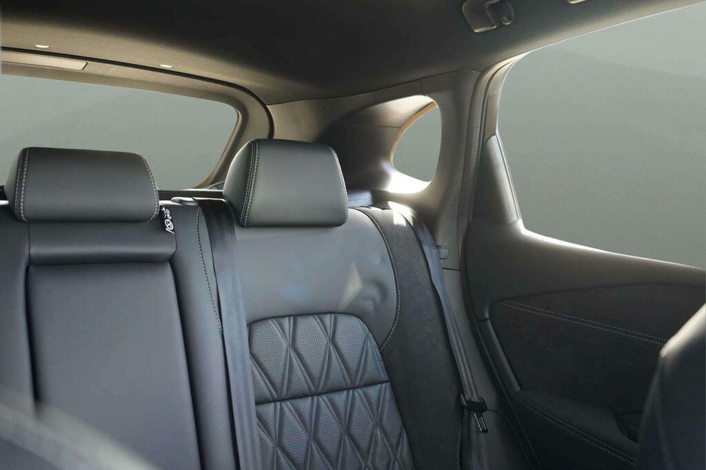 Nissan Qashqai Hatchback Grey #12