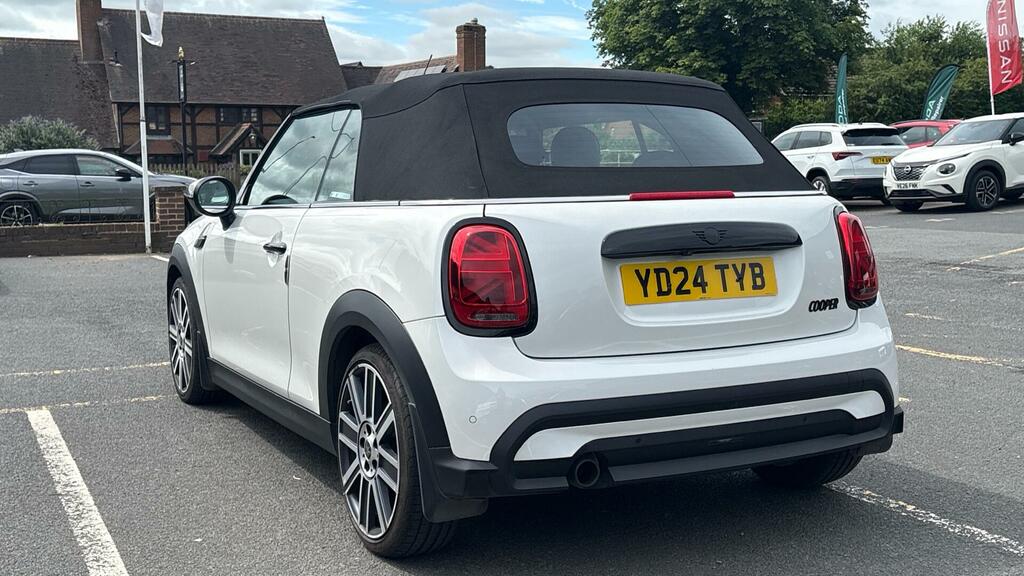Mini Convertible 1.5 Cooper Exclusive Steptronic Euro 6 Ss White #3