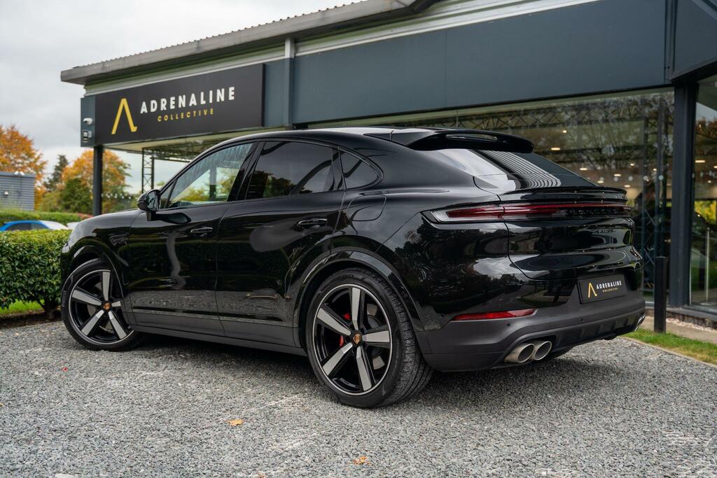 Porsche Cayenne 3.0 V6 E-hybrid 25.9Kwh S Coupe Plug-in Black #2