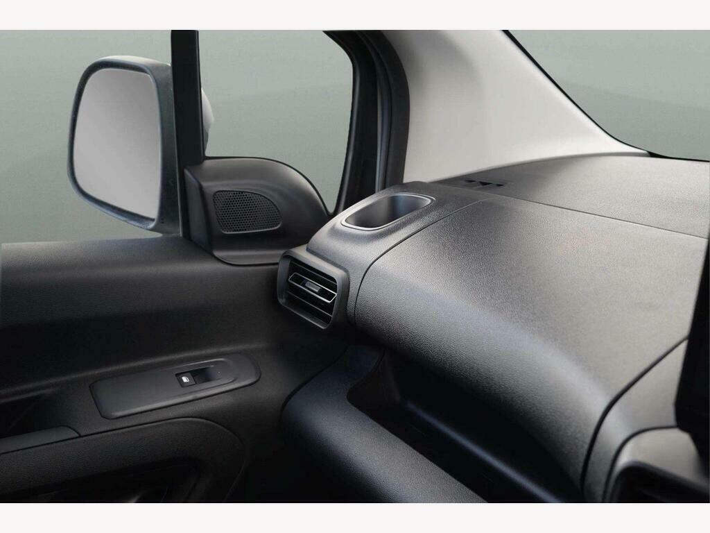Peugeot Partner 1.5 Bluehdi 100 Professional Van White #26