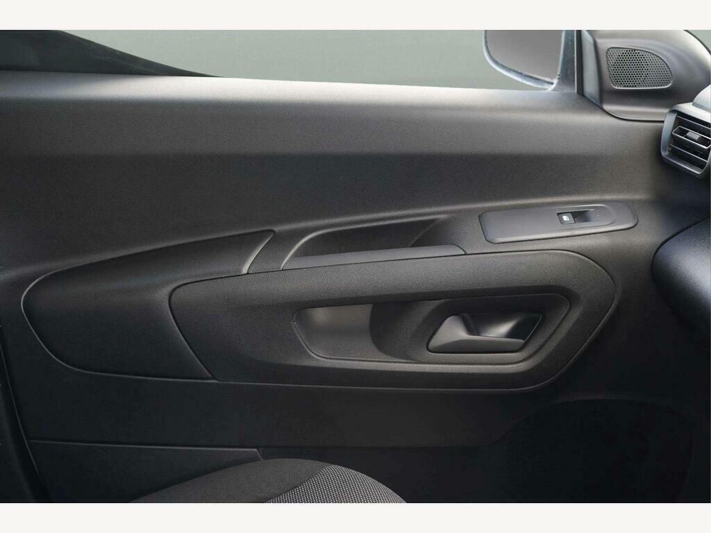 Peugeot Partner 1.5 Bluehdi 100 Professional Van White #29