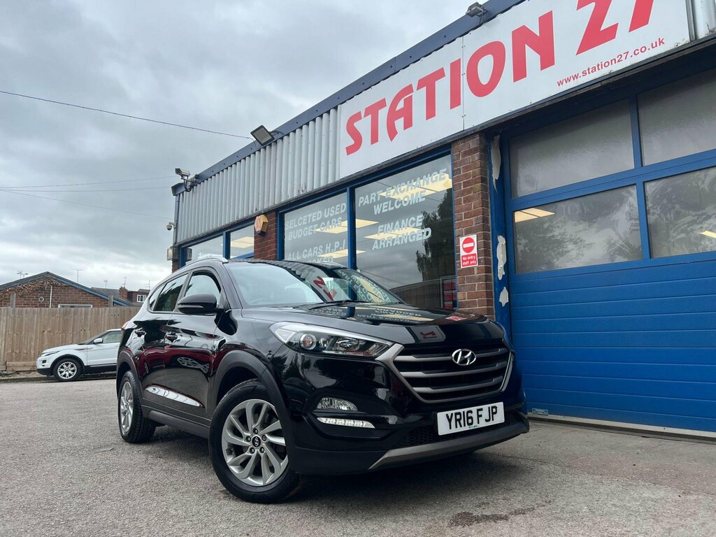 Hyundai Tucson 1.7 Crdi Blue Drive Se Nav Euro 6 Ss YR16FJP Black #5