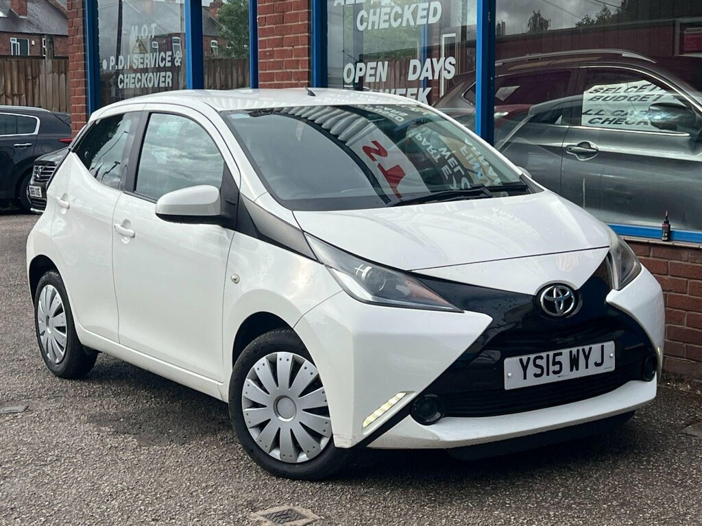 Toyota Aygo 1.0 Vvt-i X-play Euro 5 Euro 5 White
