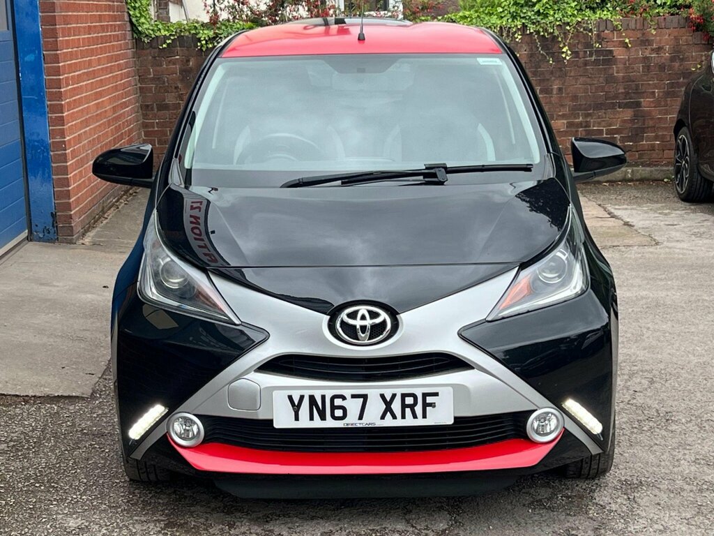 Toyota Aygo 1.0 Vvt-i X-press Euro 6 Black #2