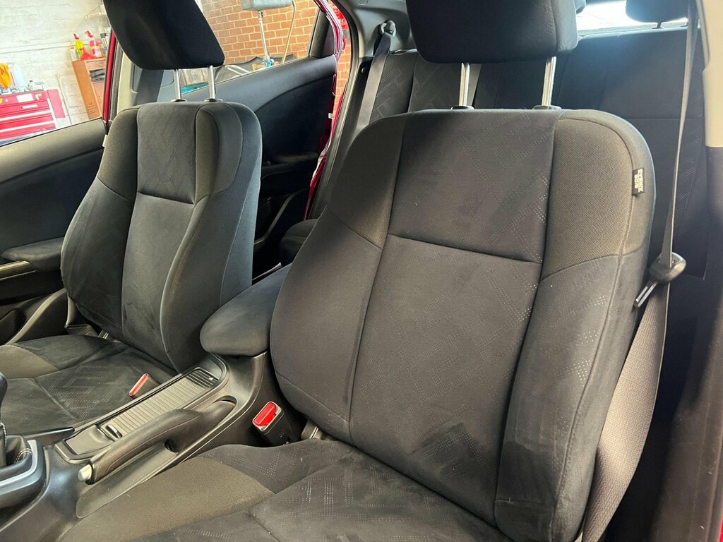 Honda Civic 1.6 I-dtec Ex 118 Bhp Silver #21