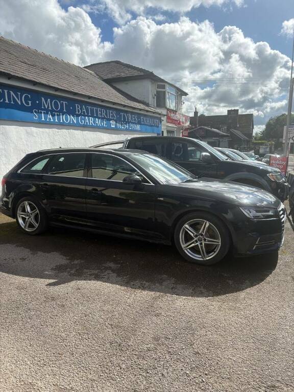 Audi A4 2.0 Tdi S Line - 2016 16 Black