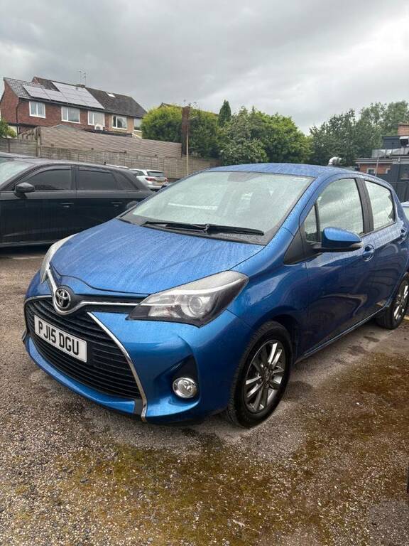 Toyota Yaris 1.33 Vvt-i Icon Cvt - 2015 15 Blue #5