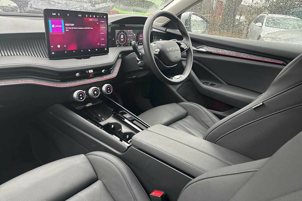 Skoda Superb 1.5 Tsi E-tec Se L Dsg HT25GUE Silver #2