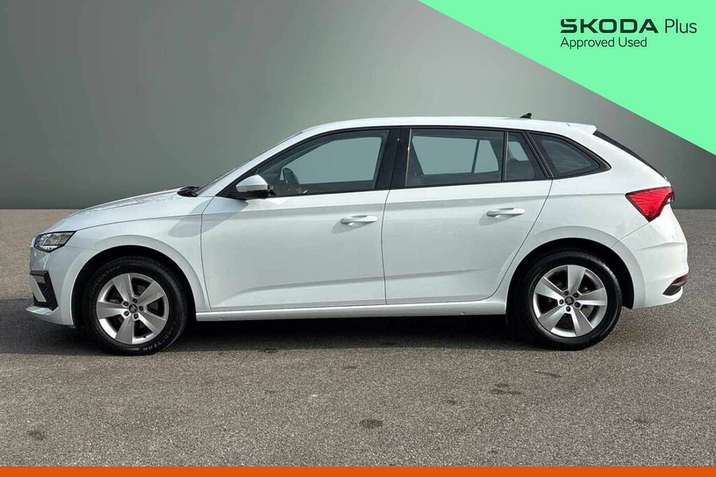 Skoda Scala 1.0 Tsi 116 Se Edition Dsg GL25OSP White #4
