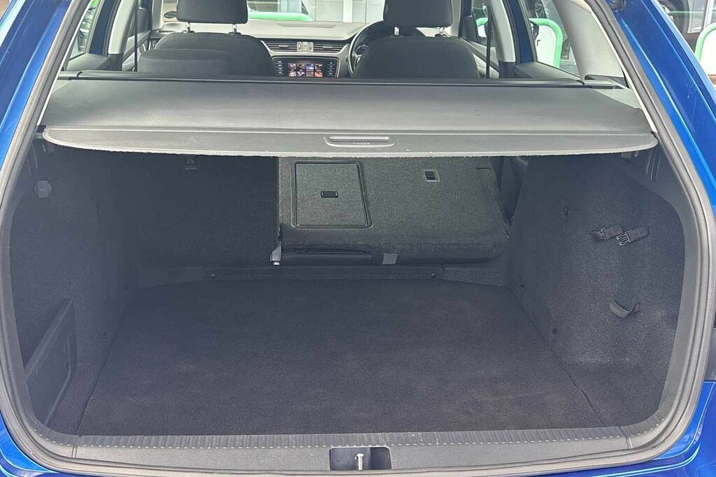Skoda Octavia Estate Beige #40