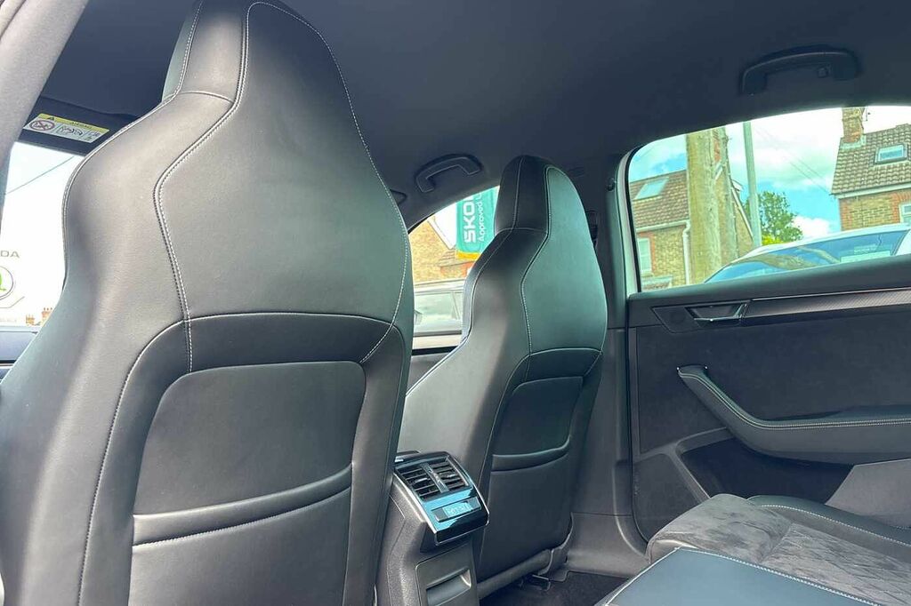 Skoda Superb Se Technology Silver #42