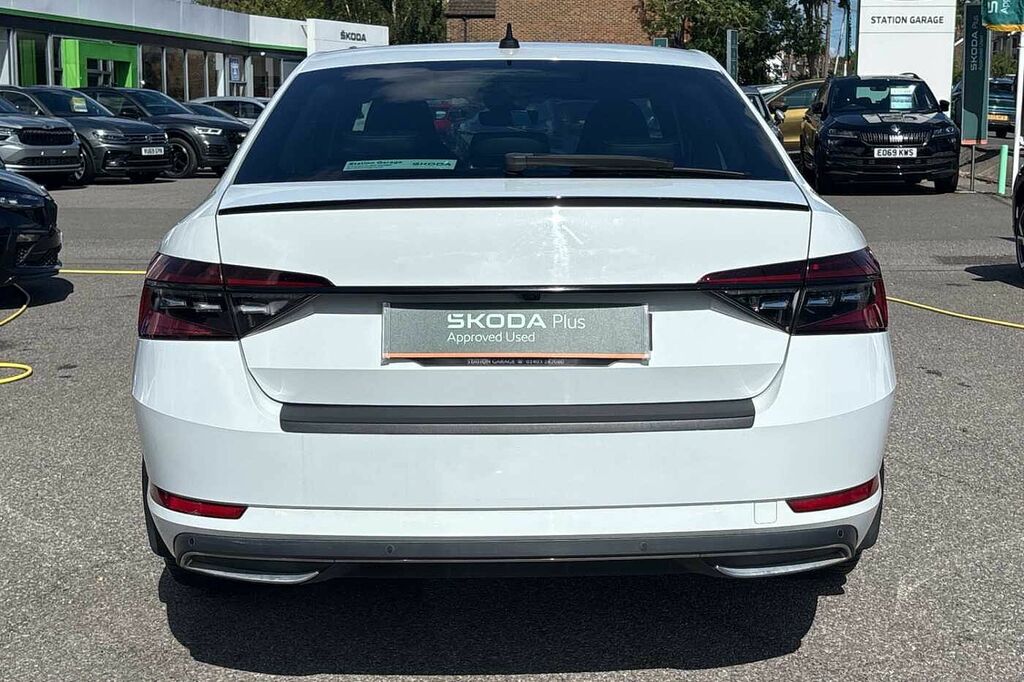 Skoda Superb Se Technology Silver #11