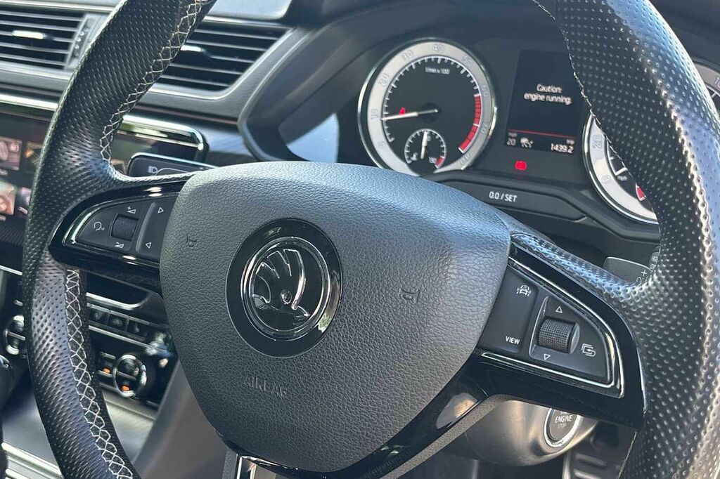 Skoda Superb Se Technology Silver #15