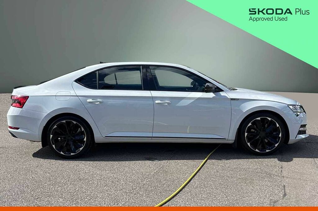 Skoda Superb 2.0 Tsi 190 Sport Line Plus Dsg White #4