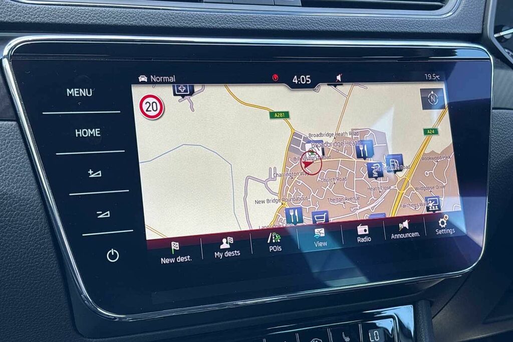 Skoda Superb Se Technology Silver #40
