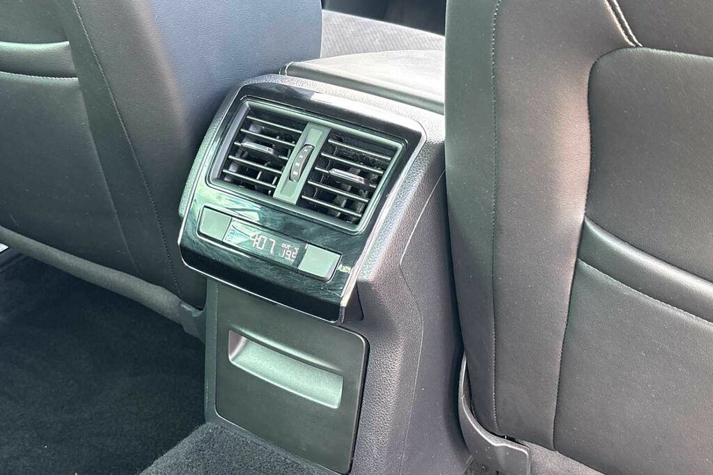 Skoda Superb Se Technology Silver #44