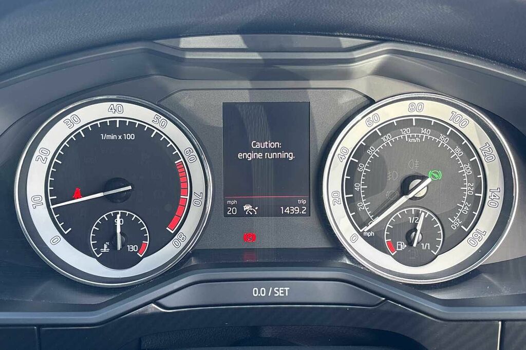 Skoda Superb Se Technology Silver #16