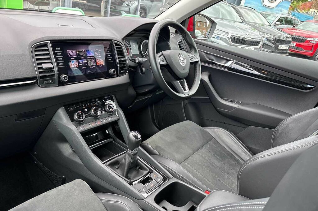 Skoda Karoq 1.5 Tsi Se L Red #2
