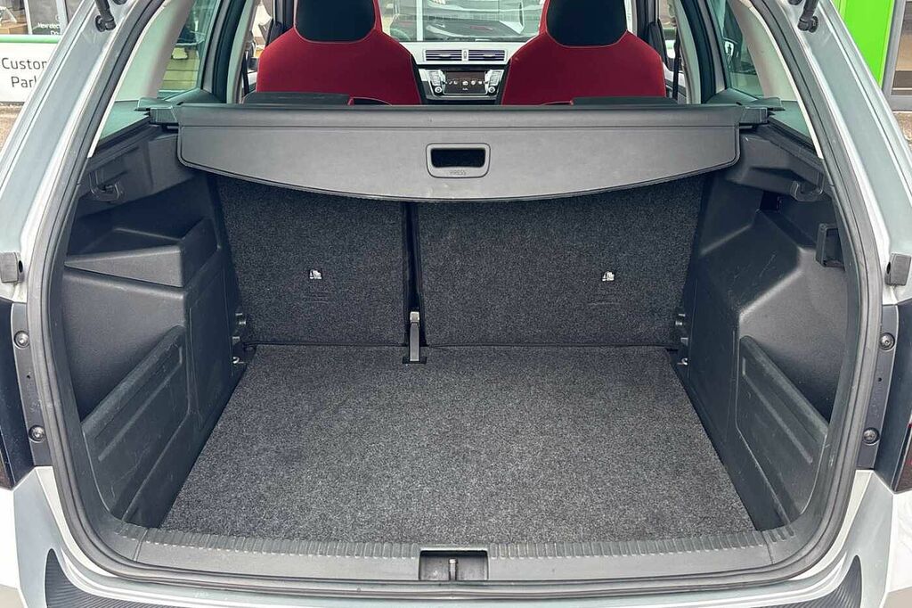 Skoda Fabia Hatchback Grey #9