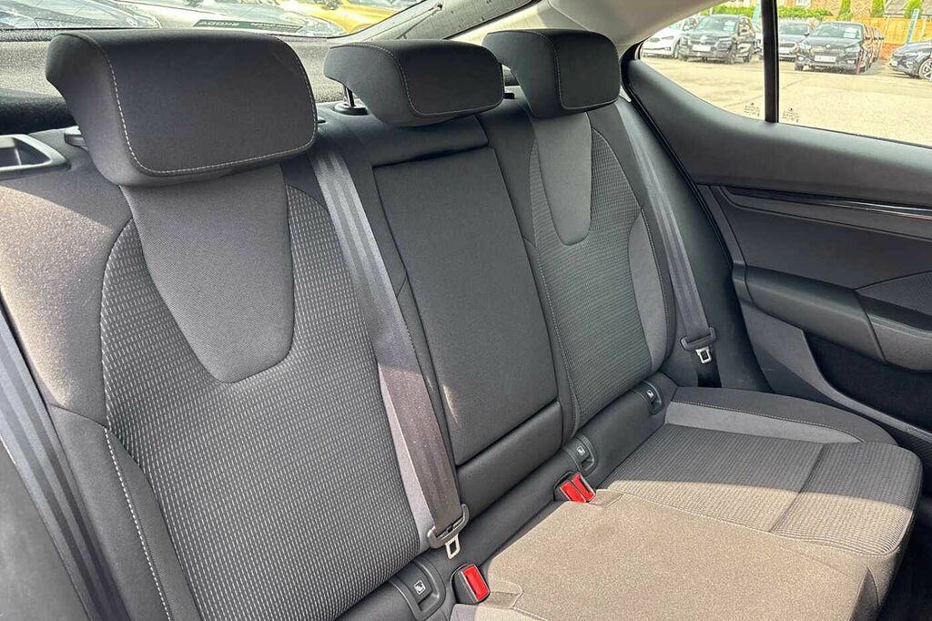 Skoda Octavia Skoda Hatchback Special 1.5 Tsi Se First Edition 5 Blue #44