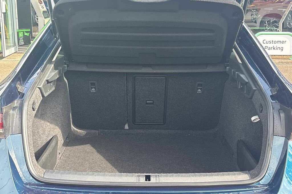 Skoda Octavia Skoda Hatchback Special 1.5 Tsi Se First Edition 5 Blue #9