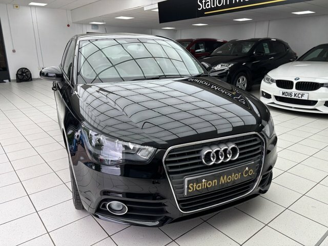 Audi A1 Tfsi Sport Sportback Black #3