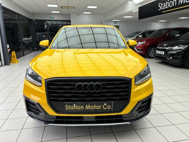 Audi Q2 Tfsi 30 Sport Suv SD19UMG Yellow #6
