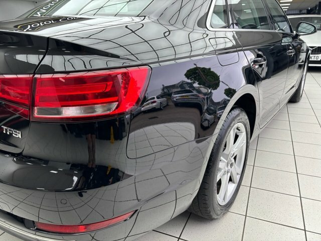 Audi A4 2.0 Tdi Ultra Se Silver #17