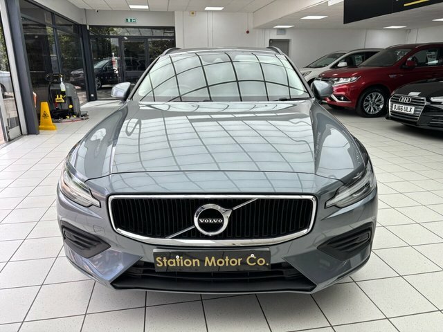 Volvo V60 D3 Momentum Plus Estate Grey #4
