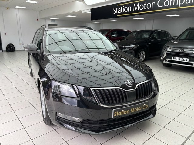 Skoda Octavia Tdi Se Estate Black #3