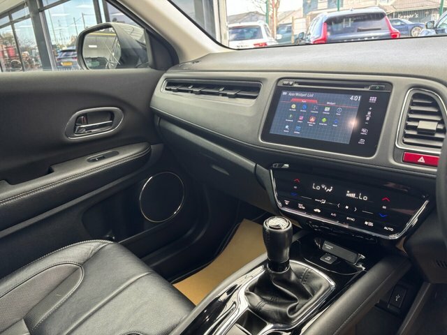 Honda Hr-V Ex Black #32