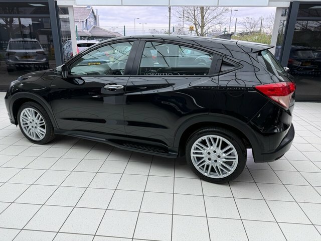 Honda Hr-V Ex Black #19