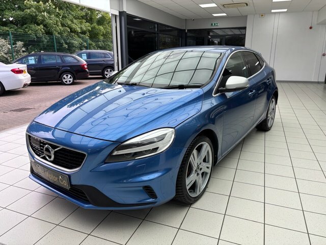 Volvo V40 D3 R-design Pro Hatchback Blue #6