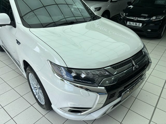 Mitsubishi Outlander 2.4 Phev 4H 207 Bhp White #20
