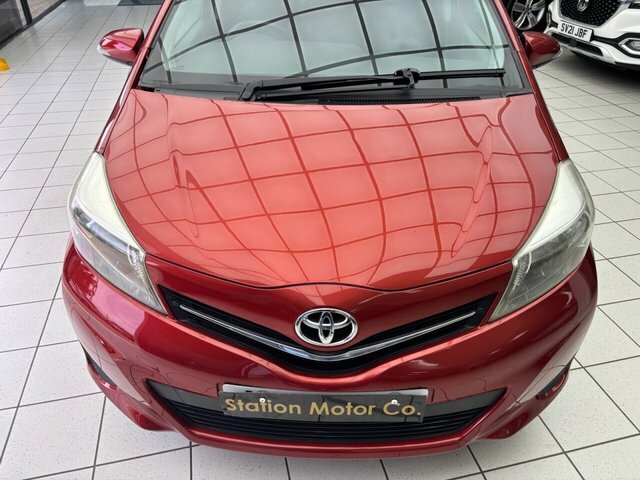 Toyota Yaris Hatchback Grey #21