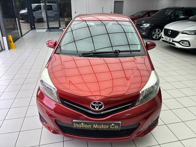 Toyota Yaris Hatchback Grey #22