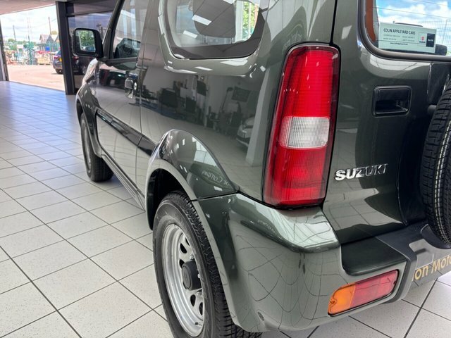 Suzuki Jimny 1.3 Sz4 85 Bhp Black #16