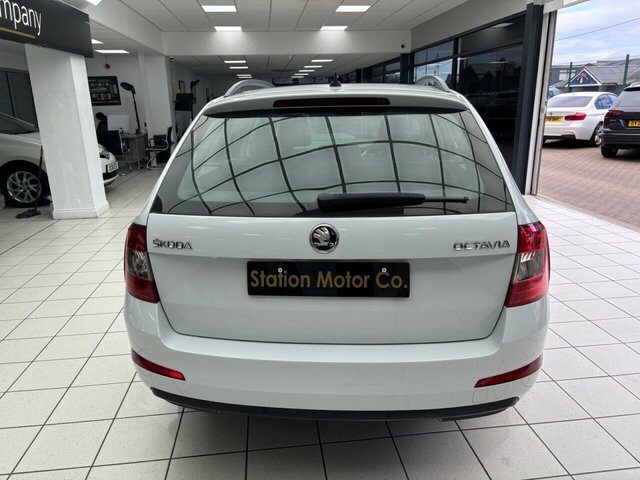 Skoda Octavia 1.4 Se Tsi 148 Bhp Black #7