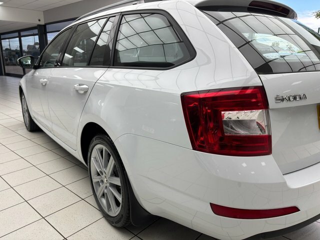 Skoda Octavia 1.4 Se Tsi 148 Bhp Black #13