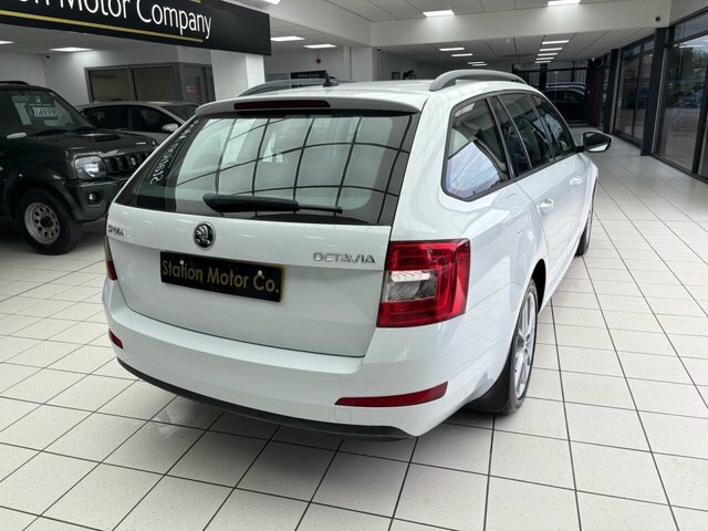 Skoda Octavia 1.4 Se Tsi 148 Bhp Black #8